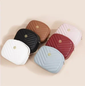 Classic Quilted Women’s Shoulder Bags Ladies Fashion Long Clutch Purse with Zipper Closure