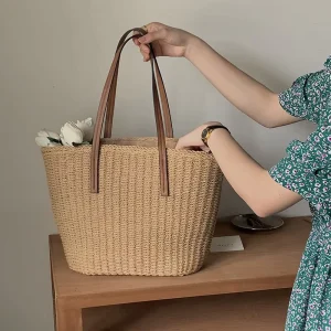 Custom Fashion Beach Straw Bag Hand Woven with Inner Bag Holiday Shoulder Tote Bag for Women