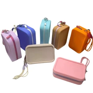 Custom Fashion Zipper Small Women’s Travel Storage Bag Waterproof Candy Products Cosmetics Silicone Makeup Bag