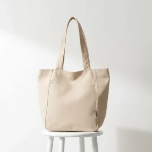 Custom Logo Fashionable Chic Nylon Tote Bag Canvas Shoulder Bag Reusable With Zipper Shoulder Strap And Pocket Travel