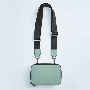 Custom Logo PU Saffinao Leather Men’s Mini Crossbody Sling Pack Shoulder Messenger Bag for Men