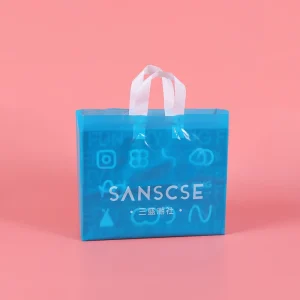 Custom Logo Shopping Bags with Handle Plastic Gift Bag Personalized Gift Bag for Branded Products Fashionable Shopping Packaging