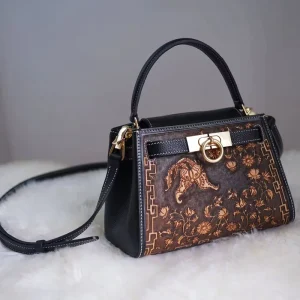 Custom Vintage Lady Handbag Designer Purses Premium Leather Women’s Bags with Single Strap Striped Patterns Water Resistant