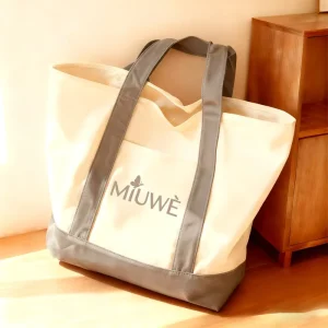 Custom Waterproof Canvas Messenger Bag for WoMen Durable Laundry Shopping Tote Bag With Logo Pattern Bulk Orders