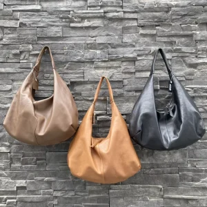 Customizable Luxury High Quality Sheepskin Leather Hobo Bag for Women Soft Genuine Leather Spacious and Stylish Shoulder Bag