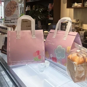 Disposable Insulated Hot and cold Aluminum Foil Composite Delivery Bags for Milk Tea Cakes Thick Non woven Tote Bags Dedicated