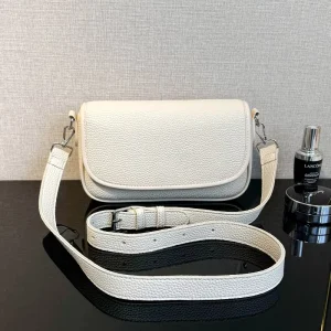 EDAFA Daily Women’s Medium Square PU Eco-Friendly Waterproof Zipper Portable Crossbody Bag Bolsas Feminina