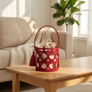 Eco Friendly Custom Logo Hollow Tassel Drawstring Inner Pouch Felt Bag Wedding Festival Gift Portable Hand Carry Felt Bucket Bag
