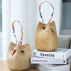 Eco Friendly Straw Handmade Gift Box Handbag Natural Woven Handbag Summer Vacation Beach Bag With Scarf