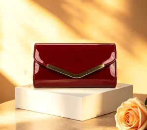 Elegant Evening Bag White PU Clutch Purse Buckle Closure Chain Women’s Shoulder Bag V shaped Embellishment Banquet Bag