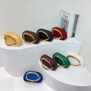 European American Classic Shell Clutch Magnetic Clasp Chain Dinner Acrylic Bag Retro Metal Handle Single Designer Chain Bag