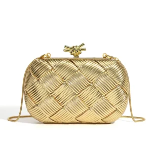 European and American Lady PU Woven Handheld Clutch Bag with Polyester Lining Lock Closure Single Shoulder Chain Strap
