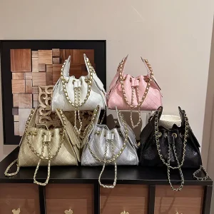 Factory Direct Sales Ladies Quilted Bucket Handbags with Chain Straps Women High Quality Shoulder Handbags Female Purse Handbags