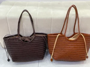 Factory Direct Supply Traditional Leather Shoulder Bag Purely Woven Fabric Tote Bag Large Capacity Drawstring Pouch for Ladies