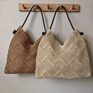 Factory Straw Crossbody Bag Hasps Closure Hand woven Clasp Large capacity Geometric Pattern Summer Winter Single