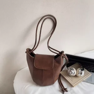 Fashion Niche Design New Women’s Retro PU Bucket Shoulder Bag Summer Polyester Lining Portable Medium Hardness