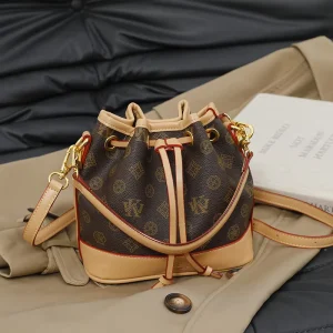 Fashion PU Material Ladies’ Bucket Bag Retro Style Can Be Carried by Shoulder or Held in Hand 6682