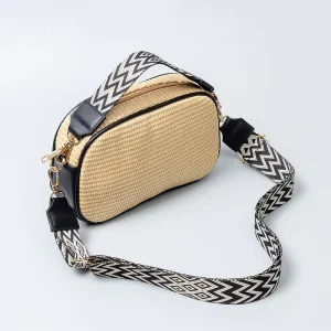 Fashion Straw Bag Shoulder Bag Travel Boho Handmade Beach Straw Crossbody Bags with Adjustable Straps for Women