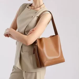 Fashionable Bucket Bag Versatile Large Capacity Single Shoulder Tote Bag All Seasons Crossbody Bag