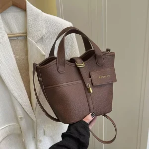 Fashionable and Versatile Bucket Bag for Women New Single Shoulder Diagonal Cross Small Square Bag