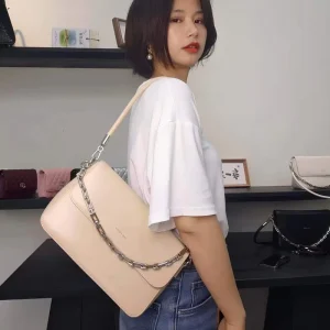 Genuine Leather Simple Niche Design Underarm 3 Way Women Bag New Fashion Versatile Shoulder Casual Purse