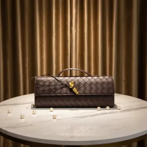 Genuine Leather Woven Clutch Bags Luxury Design Evening Party Handbags Custom Solid Colors Famous Women Wedding Bags