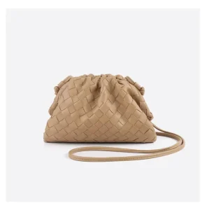 Handmade Woven Portable Daily Use Soft PU Leather Dumpling Shape Clutch Purse for Women
