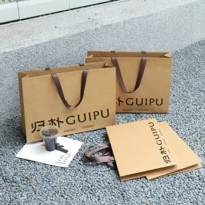 High Quality Recyclable Art Paper Handbags for Fashion Stores Beauty Salons Women’s Clothing Packaging Magnetic Closure Custom