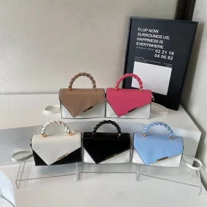 Korean Simple ZIP Closure PU Leather Street Trend New Fashionable Contrast Color Small Square Single Lady Crossbody Bag