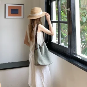 Korean Style European American Retro Casual Resort Shoulder Bag New Arrivallarge Capacity Fashionable Underarm Single