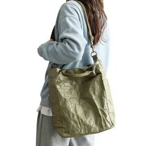 Korean Style Solid Pattern Retro Handheld Bucket Tote Bag for Women Crossbody Single Shoulder No Closure Made in China