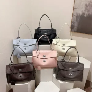 Ladies Fashion Designer PU Leather Shoulder Bag with Chain Strap Large Capacity Luxury Crossbody Purse for Daily Work Travel