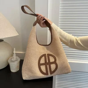 Ladies Fashionable Hollow Design Straw Shoulder Tote Bag Modern Half Moon Handle with Leather Patch Outdoor Beach Bag