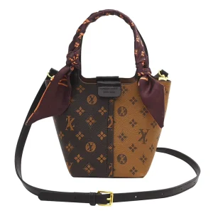 Ladies’ Large Capacity Casual Bucket Bag PU Material with Stylish Geometric Patterns Polyester Lining Cross Body Carrying Style