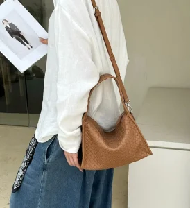 Ladies Stylish New Hot Luxury Designer Style Handbag Fashion Trending Retro Shoulder Crossbody Bag for Shopping and Daily