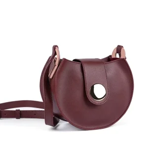 Ladies Vintage Crossbody Handbag Fashionable PU Leather with Portable Polyester Lining Versatile Temperament