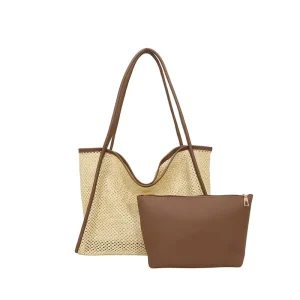 Ladies Woven Straw Bag Spring and Summer Single Shoulder Beach Bag for Commuting Leather Portable Lined with Polyester