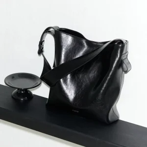 Lady Fashion Hobo Bag Original Niche Designer Oil Wax Leather ZIP Single Strap Versatile Commuting Large Capacity Cowhide