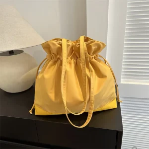Lady Harajuku Oxford Cloth Large Capacity Solid Color Fashion Casual ZIP Portable Single Strap Pleated Bucket Shoulder Bag
