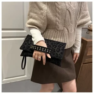 Large Capacity Leopard Print Clutch Bag Vintage Feel Mobile Phone Purse Spring New Style City Simple Style PU Material