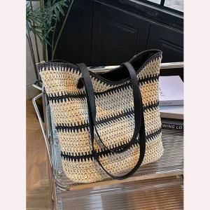 Large Capacity New Woven Popular Spring Beach Vacation Straw Bag