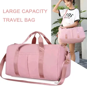 Large Capacity Pink Duffle Travel Bag Waterproof PU Material Zipper Closure Fashionable Outdoor Sport Bag for Men and Women