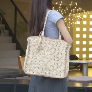 Large Winter Square Tassel Single Shoulder Handmade Woven Straw Bag Hollow Women’s Beach Holiday Seaside