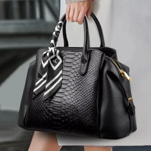 Latest Fashion Ladies Soft Handbag Bags for Women Small Cross Body Hand Clutch Tote Bags