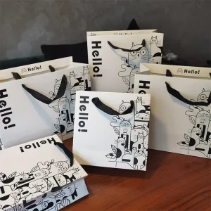 Latest Style Factory Direct Sale Paper Bags Customizable Text Fashion Design Durable Paper Bags