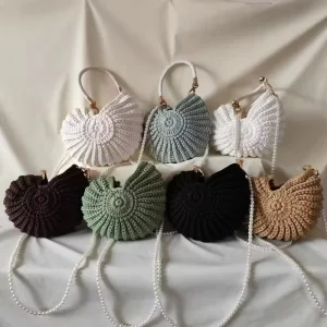 Luxury Crochet Bag Handmade Women Seaside Conch Shell Messenger Shoulder Bag Exquisite Pearl Chain Fashion Handbags