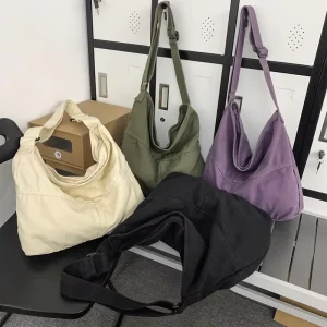 Luxury Fashionable Nylon Hobo Bags Zipper Closure Waterproof Polyester Lining Casual Dumpling Shoulder Bag for Women