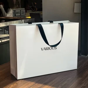 Luxury Matte White Black Horizontal Paper Gift Bags Custom Printed Reusable Shopping Bags with Ribbon Handle Tie Use