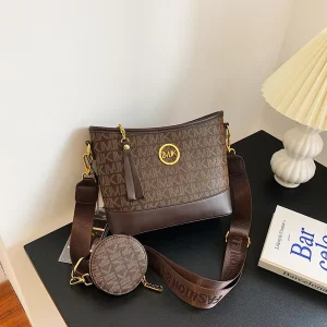 Luxury PU Crossbody Tote Bag for Women Single Strap Vintage Geometric Pattern Chain Designer Zipper Closure Letter Fashion