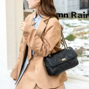 Made in China leather diamond pattern chain large capacity bag for women single shoulder cross-body handbag sheepskin